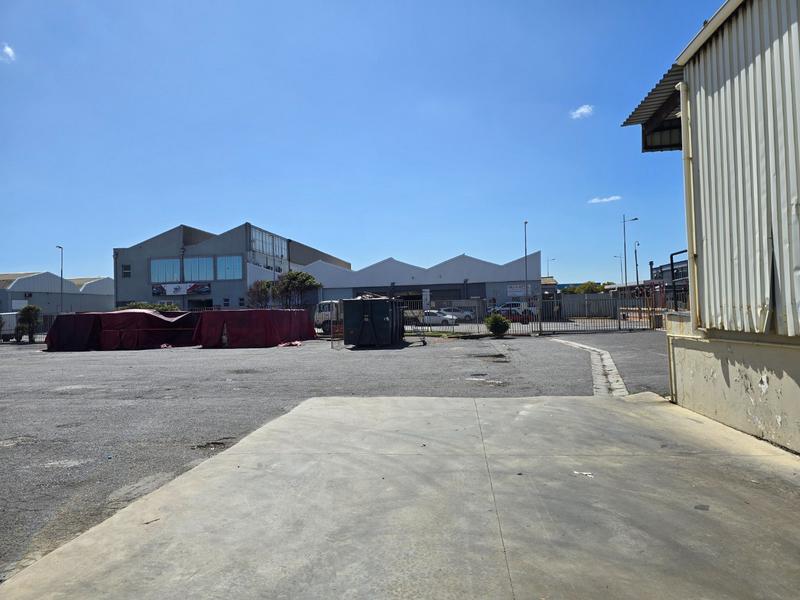 To Let commercial Property for Rent in Paarden Eiland Western Cape